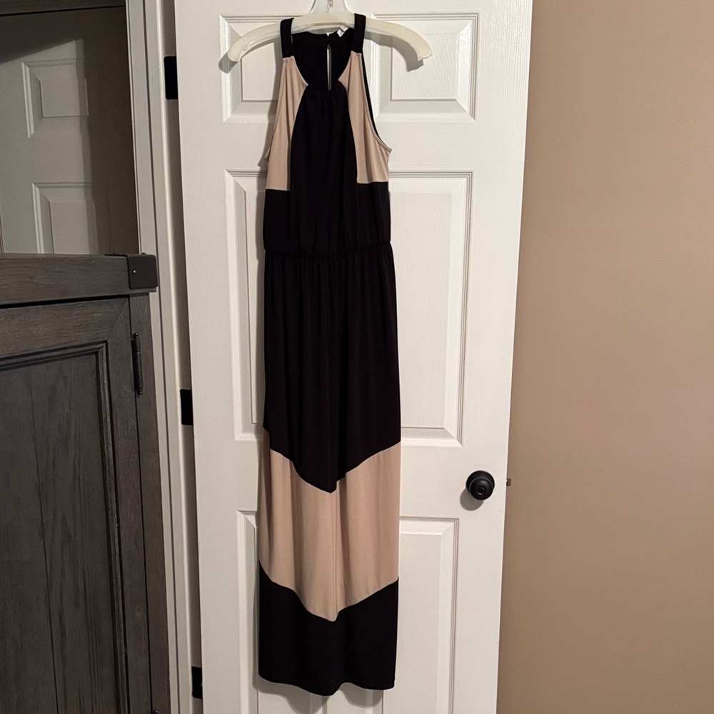 Charming Charlie Two-Tone Maxi Dress